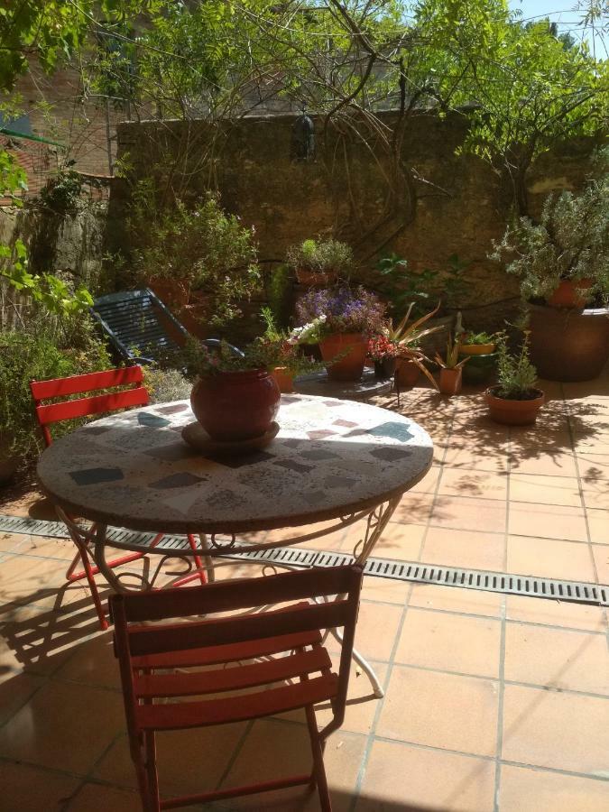 Отель La Terraza Баньолес Экстерьер фото